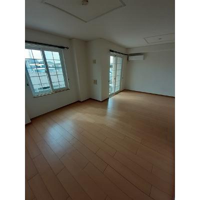 ウエストリバーＡ 102【管理NO：1-014668901-01020】 2026年07月上旬入居可能の物件画像