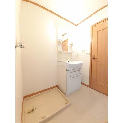 クレストールＢ 201【管理NO：1-012570002-02010】 ★家具家電は申し込み後に搬入しますの物件画像