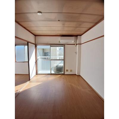 パークサイドこじま 201【管理NO：1-000470101-02020】 ★家具家電は申し込み後に搬入しますの物件画像