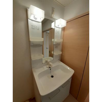 サニーヒル　Ⅱ 203【管理NO：1-016233601-02030】 ★家具家電は申し込み後に搬入しますの物件画像
