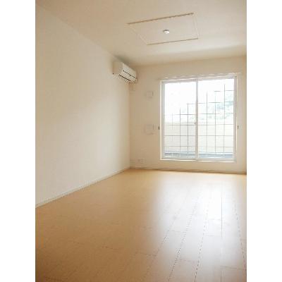 プリムラ 202【管理NO：1-018959301-02020】 ★家具家電は申し込み後に搬入します 2026年08月上旬入居可能の物件画像