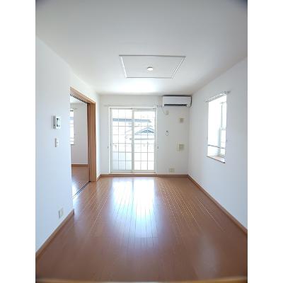 プロムナード壱番館 201【管理NO：1-013885801-02010】 ★家具家電は申し込み後に搬入しますの物件画像