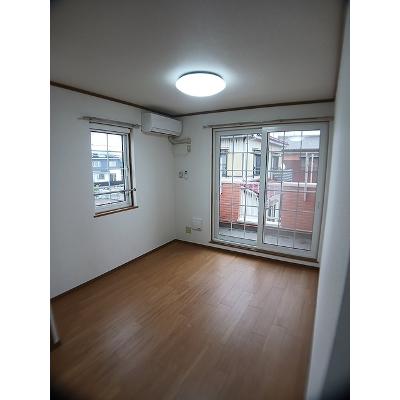 ラシーヌニツ家 201【管理NO：1-011108501-02010】 ★家具家電は申し込み後に搬入しますの物件画像