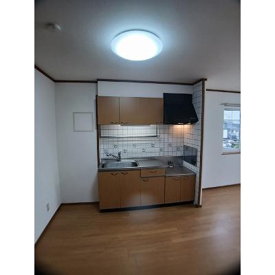 ラシーヌニツ家 201【管理NO：1-011108501-02010】 ★家具家電は申し込み後に搬入しますの物件画像