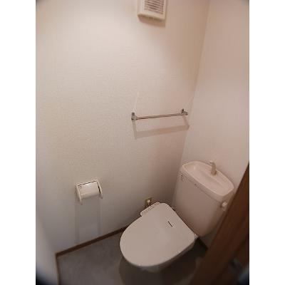 ラシーヌニツ家 201【管理NO：1-011108501-02010】 ★家具家電は申し込み後に搬入しますの物件画像