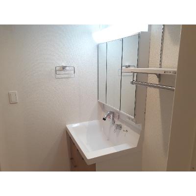 ローレルＷｅｓｔ 102【管理NO：1-027324701-01020】 ★家具家電は申し込み後に搬入します 2026年08月中旬入居可能の物件画像