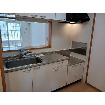 オーシャンズ　Ⅱ 202【管理NO：1-015080801-02020】 ★家具家電は申し込み後に搬入しますの物件画像