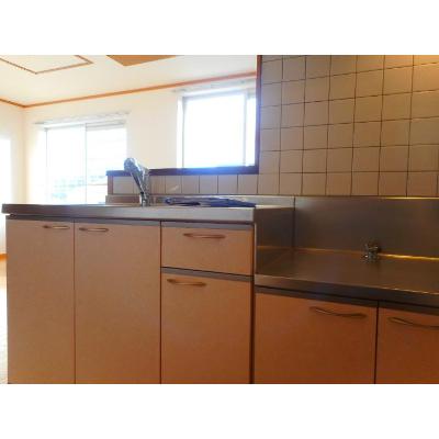 レインボー愛 202【管理NO：1-011846301-02020】 ★家具家電は申し込み後に搬入しますの物件画像
