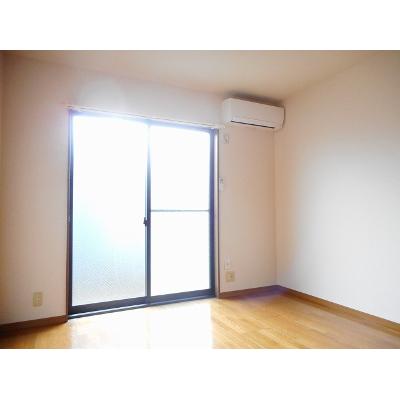 アムール英（はなぶさ） 205【管理NO：1-099446701-02050】 ★家具家電は申し込み後に搬入しますの物件画像