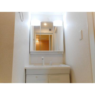 エレガンス 101【管理NO：1-024721201-01010】 ★家具家電は申し込み後に搬入します 2026年07月上旬入居可能の物件画像