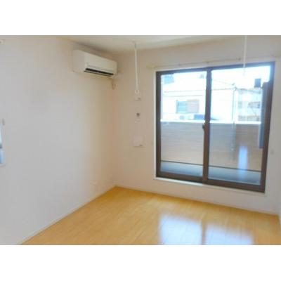 コズミックプレイス 201【管理NO：1-022756201-02010】 ★家具家電は申し込み後に搬入しますの物件画像