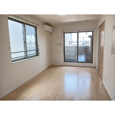フレスクーラ　Ａ 301【管理NO：1-022370801-03010】 ★家具家電は申し込み後に搬入しますの物件画像