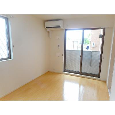 ＫＴ・ＰＬＡＣＥ 101【管理NO：1-021651301-01010】 ★家具家電は申し込み後に搬入しますの物件画像