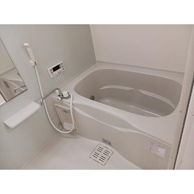 ラブラ・ローズ 201【管理NO：1-019419801-02010】 ★家具家電は申し込み後に搬入しますの物件画像