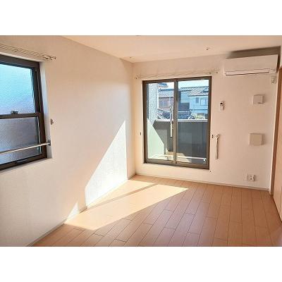 ＫＵＲＡ 205【管理NO：1-017241301-02040】 ★家具家電は申し込み後に搬入しますの物件画像