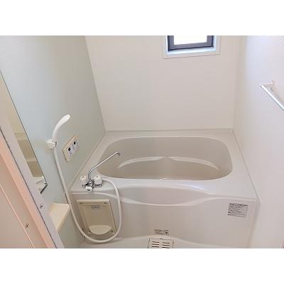 ＫＵＲＡ 205【管理NO：1-017241301-02040】 ★家具家電は申し込み後に搬入しますの物件画像