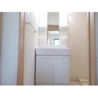 ＫＵＲＡ 205【管理NO：1-017241301-02040】 ★家具家電は申し込み後に搬入しますの物件画像