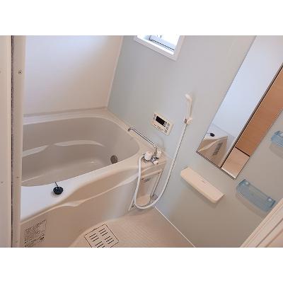 アザレア　由 203【管理NO：1-016328901-02030】 ★家具家電は申し込み後に搬入しますの物件画像