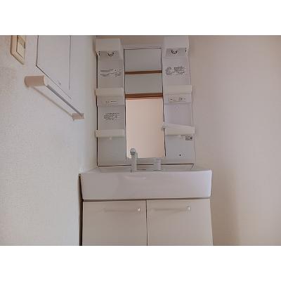 グレース　ヴィラ　Ⅱ 202【管理NO：1-015037202-02020】 ★家具家電は申し込み後に搬入しますの物件画像