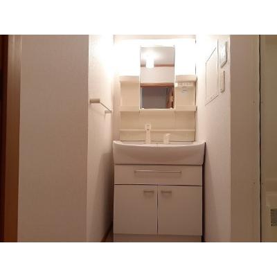 ｃａｌｍ牛立 201【管理NO：1-014692301-02010】 ★家具家電は申し込み後に搬入しますの物件画像