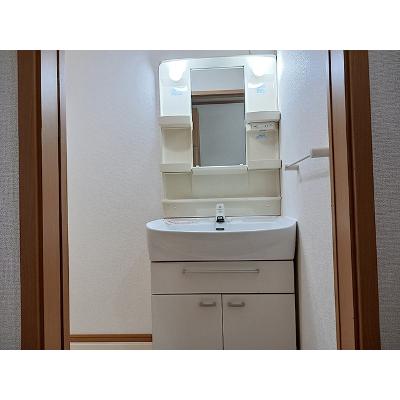 レジデンス・フジ 102【管理NO：1-014068801-01020】 ★家具家電は申し込み後に搬入しますの物件画像