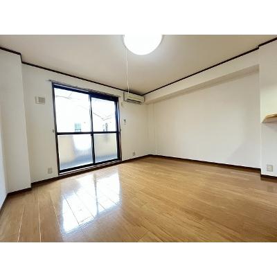 シューネス 201【管理NO：1-012722401-02010】 ★家具家電は申し込み後に搬入しますの物件画像