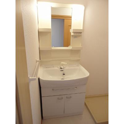 サンリット柳森 101【管理NO：1-012411301-01010】 ★家具家電は申し込み後に搬入します 2026年07月中旬入居可能の物件画像