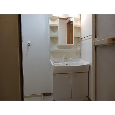 ラヴィアンローズＢ 302【管理NO：1-011058702-03020】 ★家具家電は申し込み後に搬入しますの物件画像