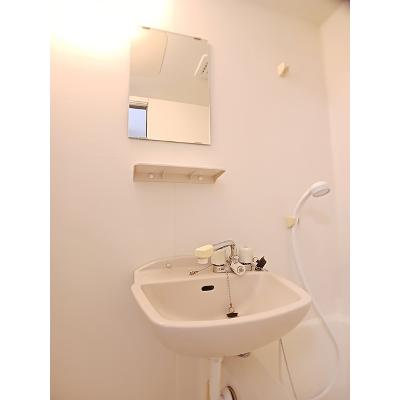 アメニティー２１ 201【管理NO：1-010278101-02010】 ★家具家電は申し込み後に搬入しますの物件画像