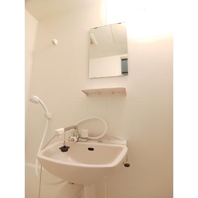 アメニティー２１ 102【管理NO：1-010278101-01020】 ★家具家電は申し込み後に搬入しますの物件画像