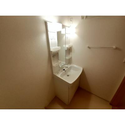 エヴァーグリーンⅡ 201【管理NO：1-018348902-02010】 ★家具家電は申し込み後に搬入します★ ★2026年08月下旬入居可能★の物件画像