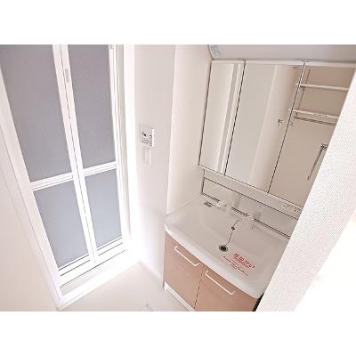 Ｌｕｇａｒ柳原（ルガール） 102【管理NO：1-025372201-01020】 ★家具家電は申し込み後に搬入します★の物件画像