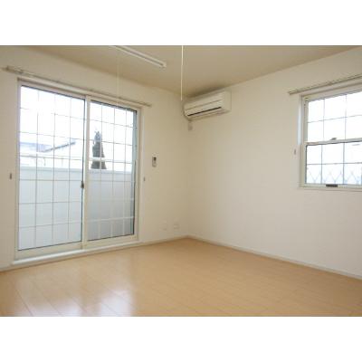 セレーノ向台 103【管理NO：1-017128001-01030】 ★家具家電は申し込み後に搬入します★ ★2026年08月下旬入居可能★の物件画像