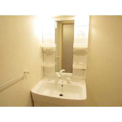 セレーノ向台 103【管理NO：1-017128001-01030】 ★家具家電は申し込み後に搬入します★ ★2026年08月下旬入居可能★の物件画像