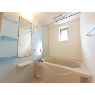 グラツィオーネ 305【管理NO：1-016538101-03040】 ★家具家電は申し込み後に搬入しますの物件画像