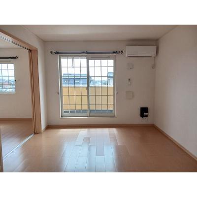 バロン・四辻 203【管理NO：1-016263801-02030】 ★家具家電は申し込み後に搬入しますの物件画像