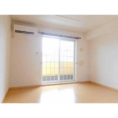 サンリット 103【管理NO：1-015541501-01030】 ★家具家電は申し込み後に搬入しますの物件画像