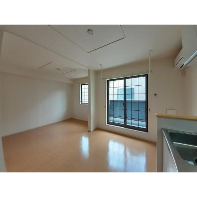 カーサ　アブニール 203【管理NO：1-019392301-02030】 ★家具家電は申し込み後に搬入します 2026年07月中旬入居可能の物件画像