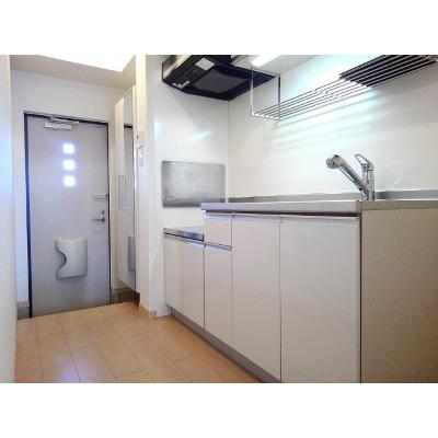 プリマヴェーラ 101【管理NO：1-016925801-01010】 ★家具家電は申し込み後に搬入します 2026年07月中旬入居可能の物件画像