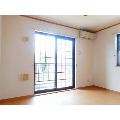 レジデンス比良出 101【管理NO：1-013013401-01010】 ★家具家電は申し込み後に搬入しますの物件画像