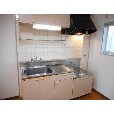 ユーハウス 102【管理NO：1-005592001-01020】 ★家具家電は申し込み後に搬入します★の物件画像