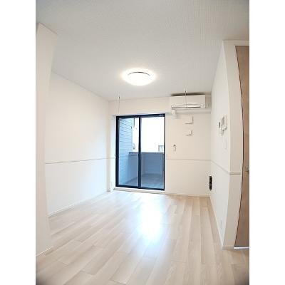 ファミリアーレ 102【管理NO：1-028564901-01020】 2026年07月上旬入居可能の物件画像
