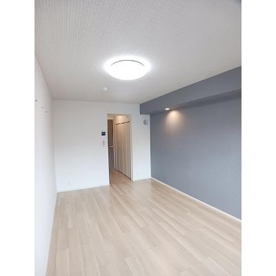ヒカルサ　小牧田県イースト 203【管理NO：1-028450401-02030】 ★家具家電は申し込み後に搬入します★の物件画像