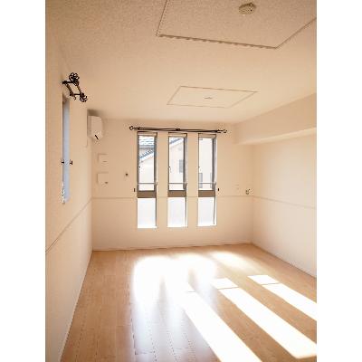 エトワール中切　Ⅱ 201【管理NO：1-022335701-02010】 2026年07月中旬入居可能の物件画像