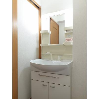 フレスクーラーＢ 101【管理NO：1-013463902-01010】 ★家具家電は申し込み後に搬入しますの物件画像