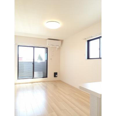 トゥインクル 201【管理NO：1-026636501-02010】 ★家具家電は申し込み後に搬入します★の物件画像