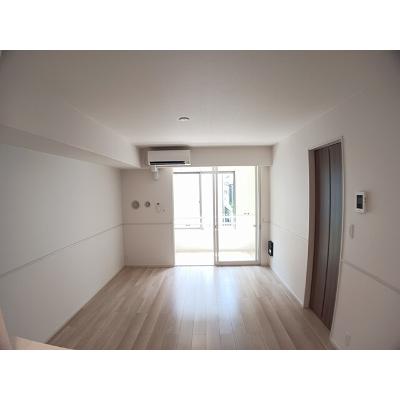 ラシーヌⅢ 102【管理NO：1-025558401-01020】 ★家具家電は申し込み後に搬入しますの物件画像