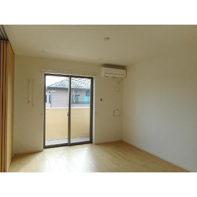 アイニー 203【管理NO：1-023888201-02030】 ★家具家電は申し込み後に搬入します★の物件画像