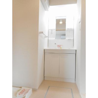 ブリーズ 206【管理NO：1-019811101-02050】 ★家具家電は申し込み後に搬入しますの物件画像