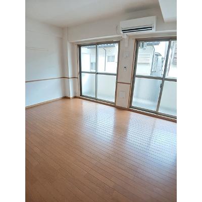 サン・アルバーダ 206【管理NO：1-013918401-02050】 ★家具家電は申し込み後に搬入しますの物件画像
